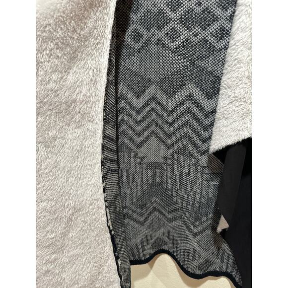 Skies Are Blue Open Front Cardigan Sweater Black White Size medium - Picture 3 of 5